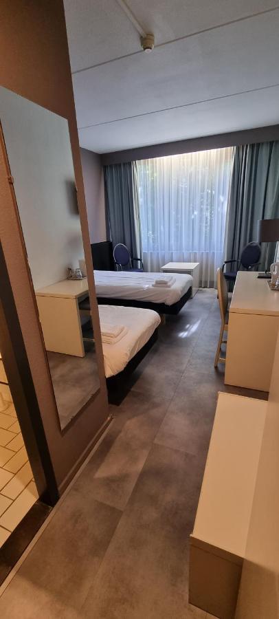 City Hotel Винсхотен Экстерьер фото